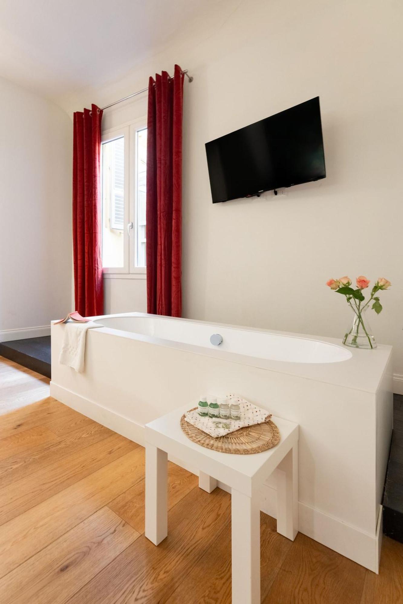 Keys Of Italy - Tornabuoni 5 Tot - Luxury Apartamento Florencia